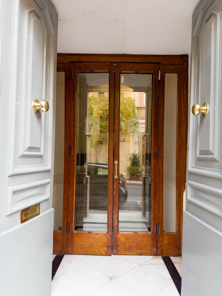 Entrée principale de l'école